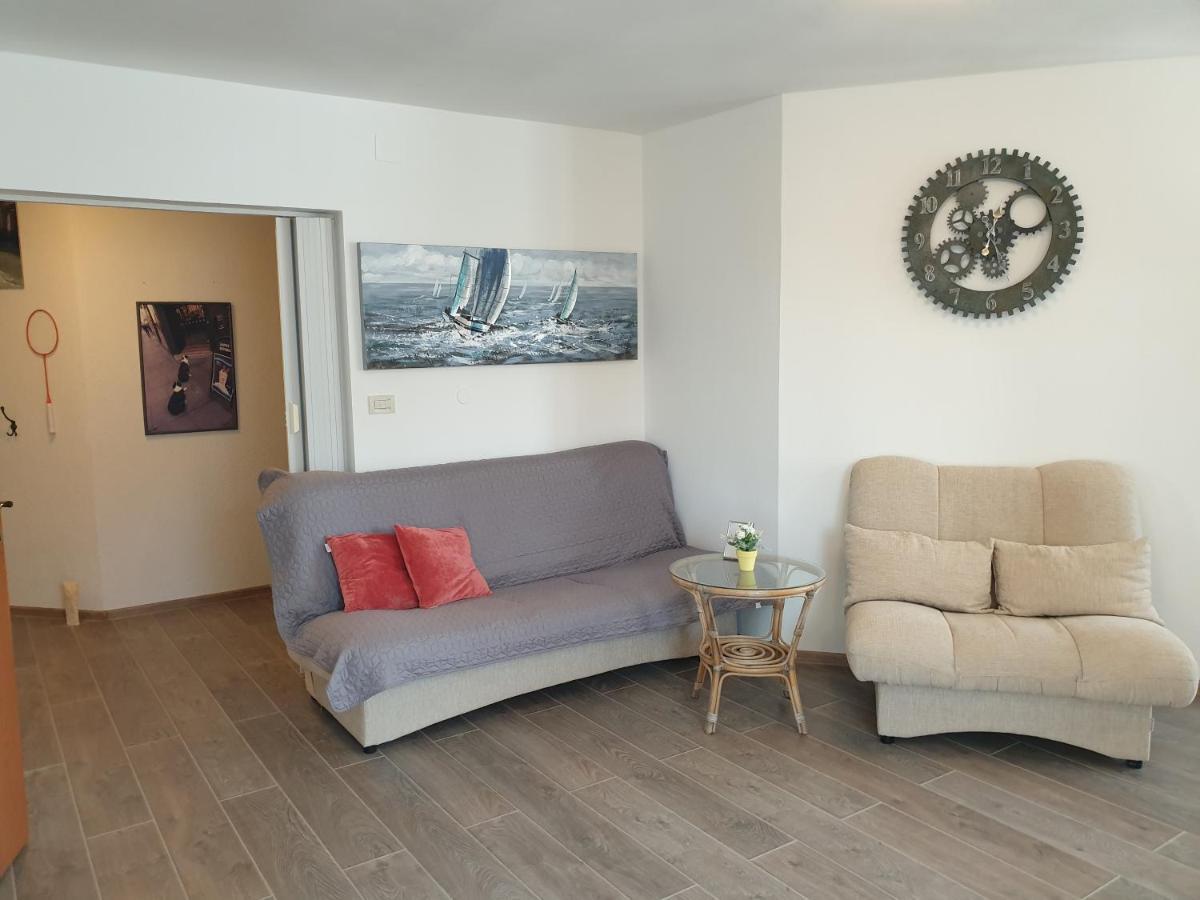 Apartament Vitalia *